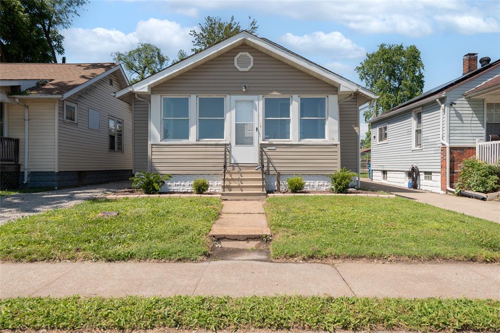 2531 Jerden Avenue Property Photo 1