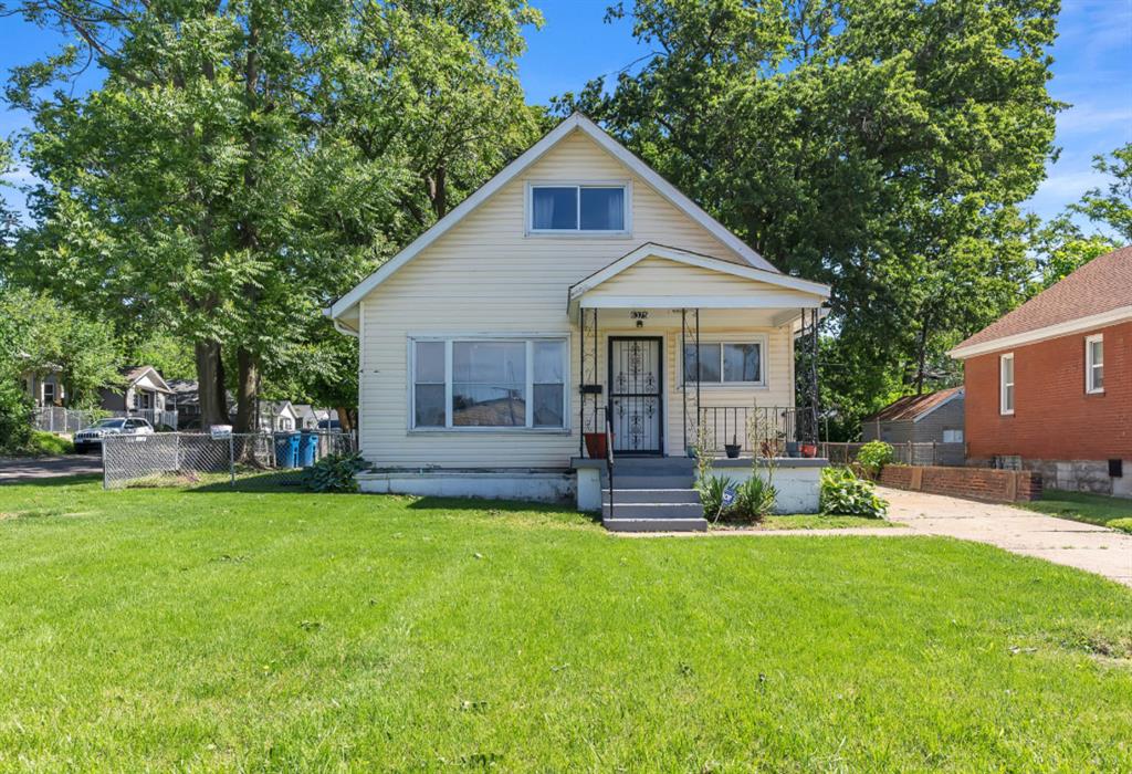 6375 Lillian Avenue Property Photo 1