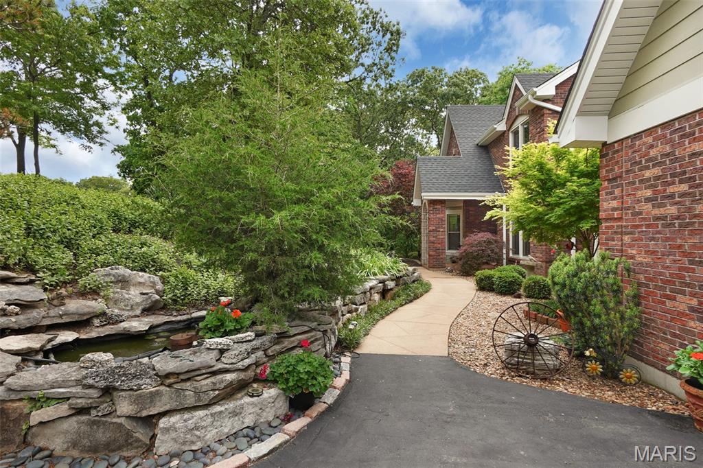 1553 Ridge Road Property Photo 3