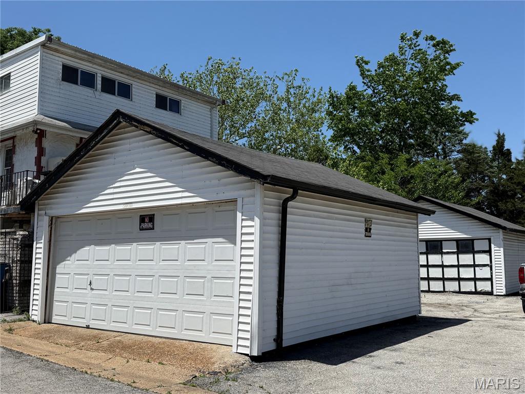 4338 Seibert Avenue Property Photo 2