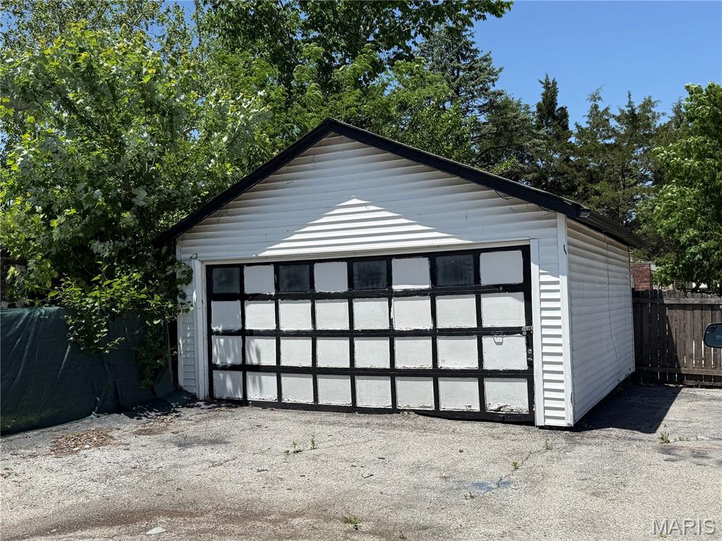 4338 Seibert Avenue Property Photo 3