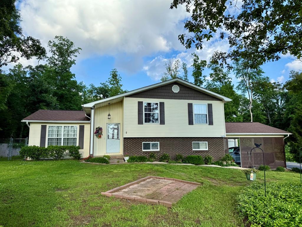 10496 County Road 605 Property Photo 1