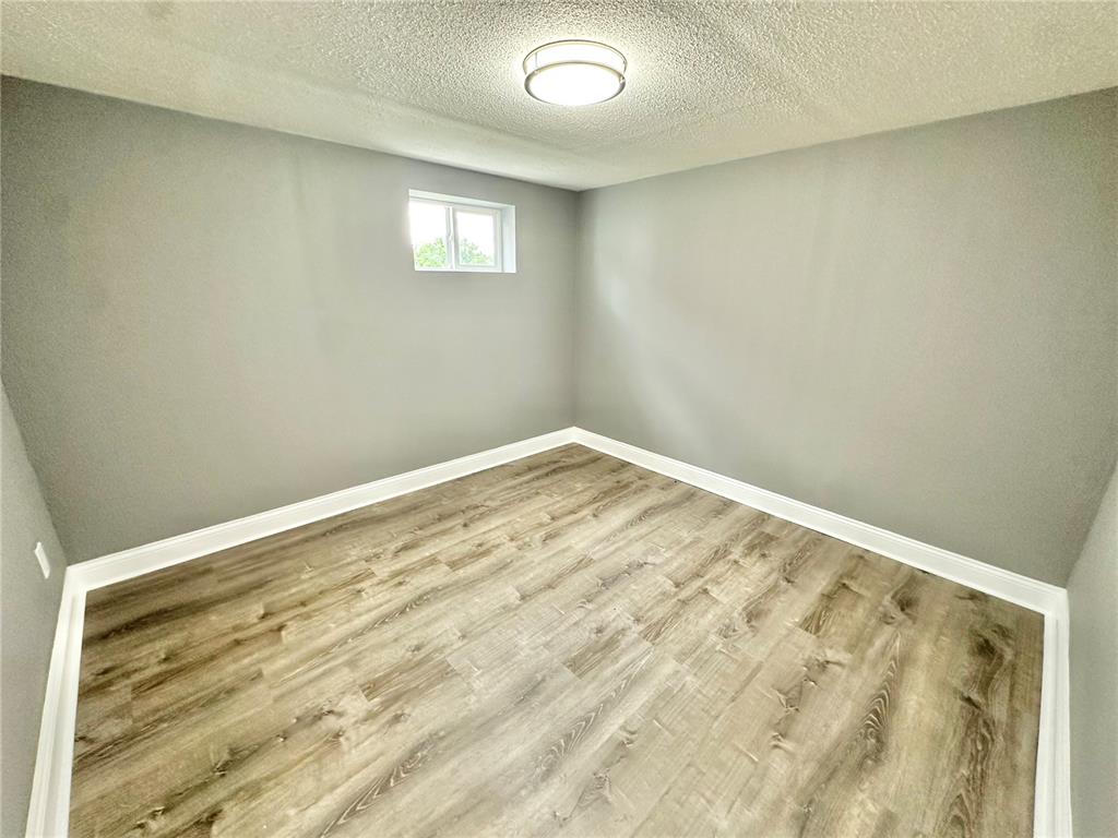 9513 Dorisann Court Property Photo 16