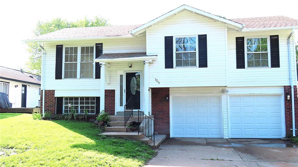 3213 Yvette Court Property Photo 1