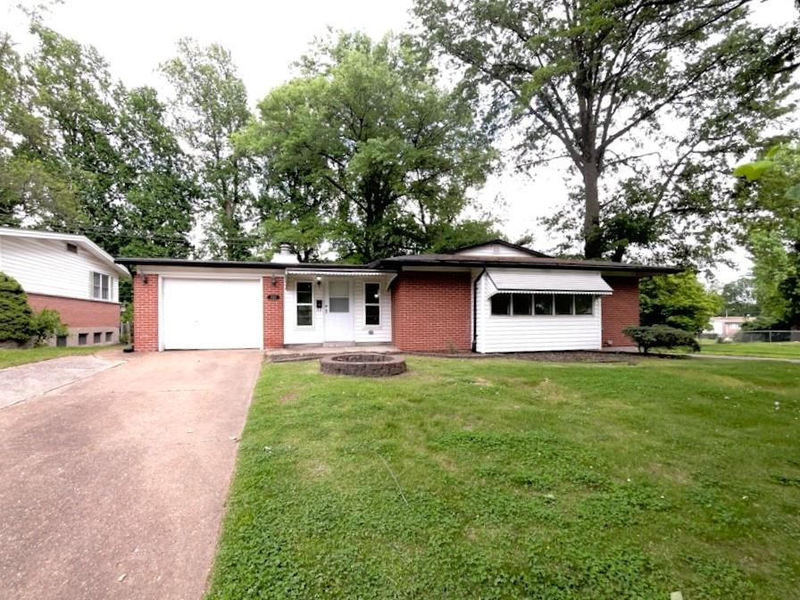 1590 Bay Meadows Drive Property Photo 1