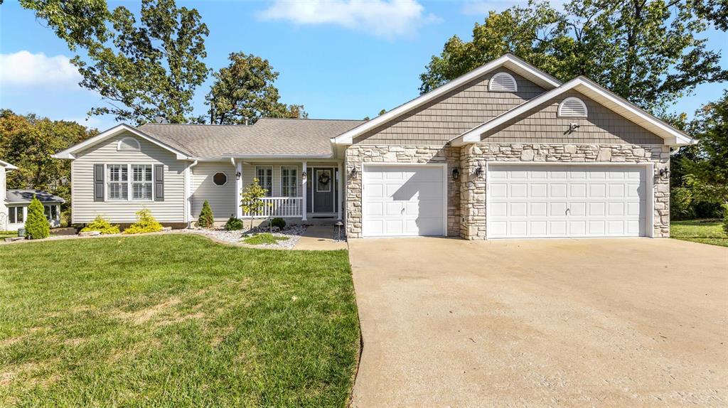 10695 Mahogany Drive Property Photo