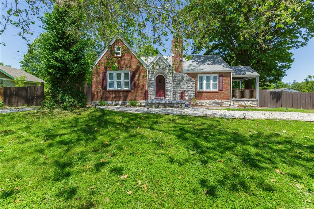 1723 Redman Road Property Photo 1