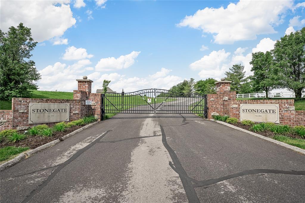23 Stonegate Estates Drive