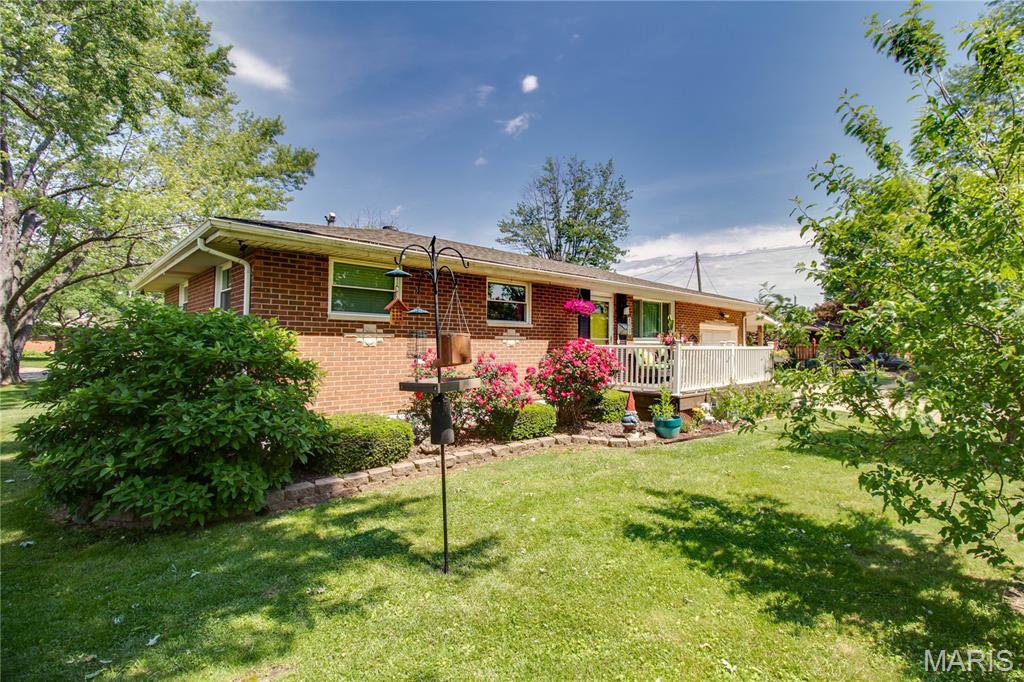 119 Bristol Court Property Photo 4