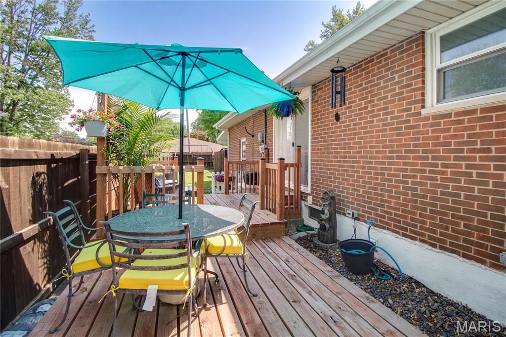 119 Bristol Court Property Photo 42