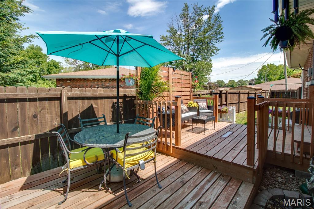 119 Bristol Court Property Photo 43