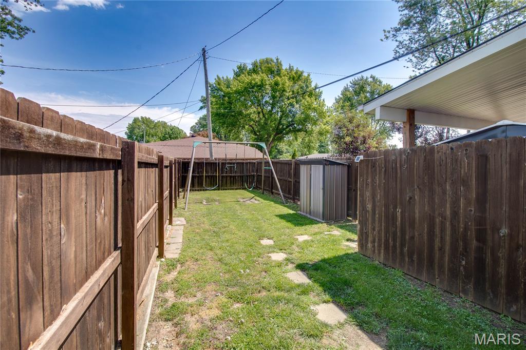 119 Bristol Court Property Photo 45
