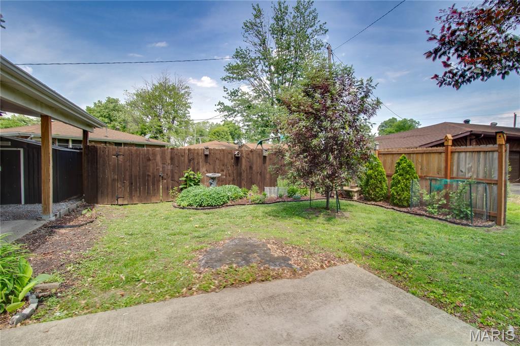 119 Bristol Court Property Photo 47