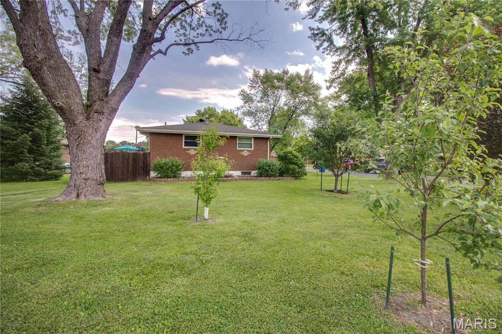 119 Bristol Court Property Photo 51