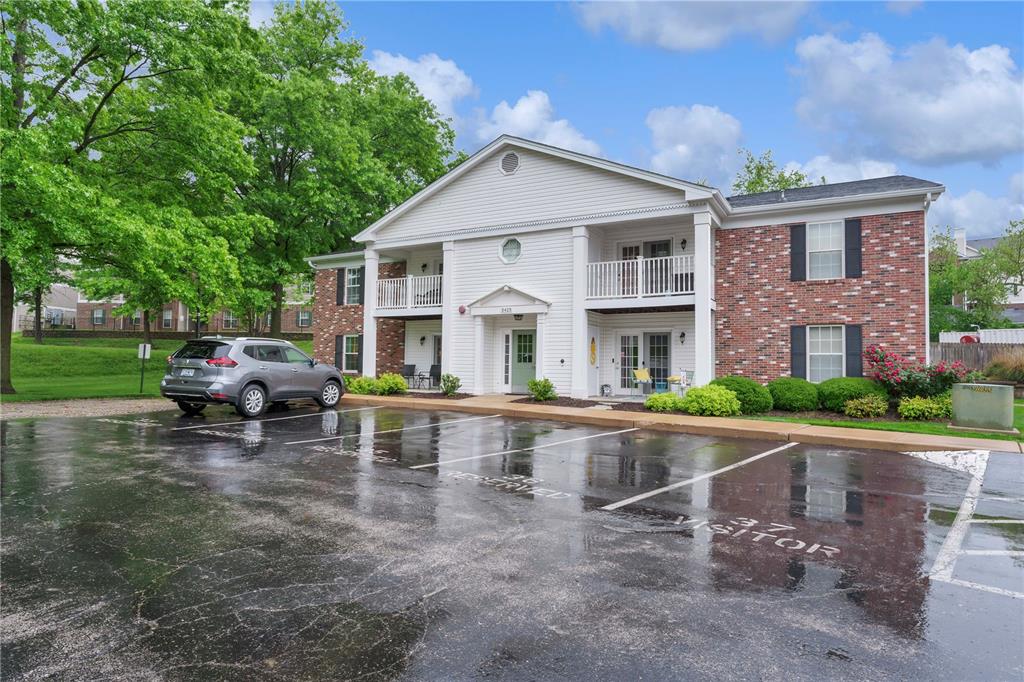 3425 Country Stone Manor Drive H Property Photo 1