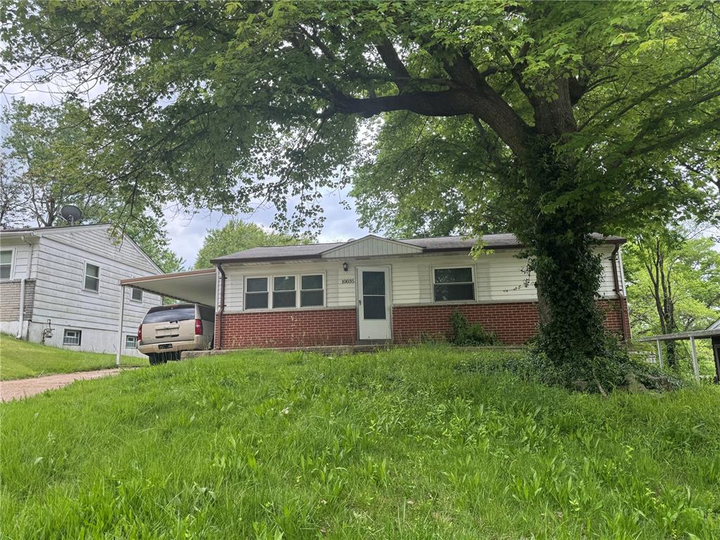 10035 Winkler Drive Property Photo 1