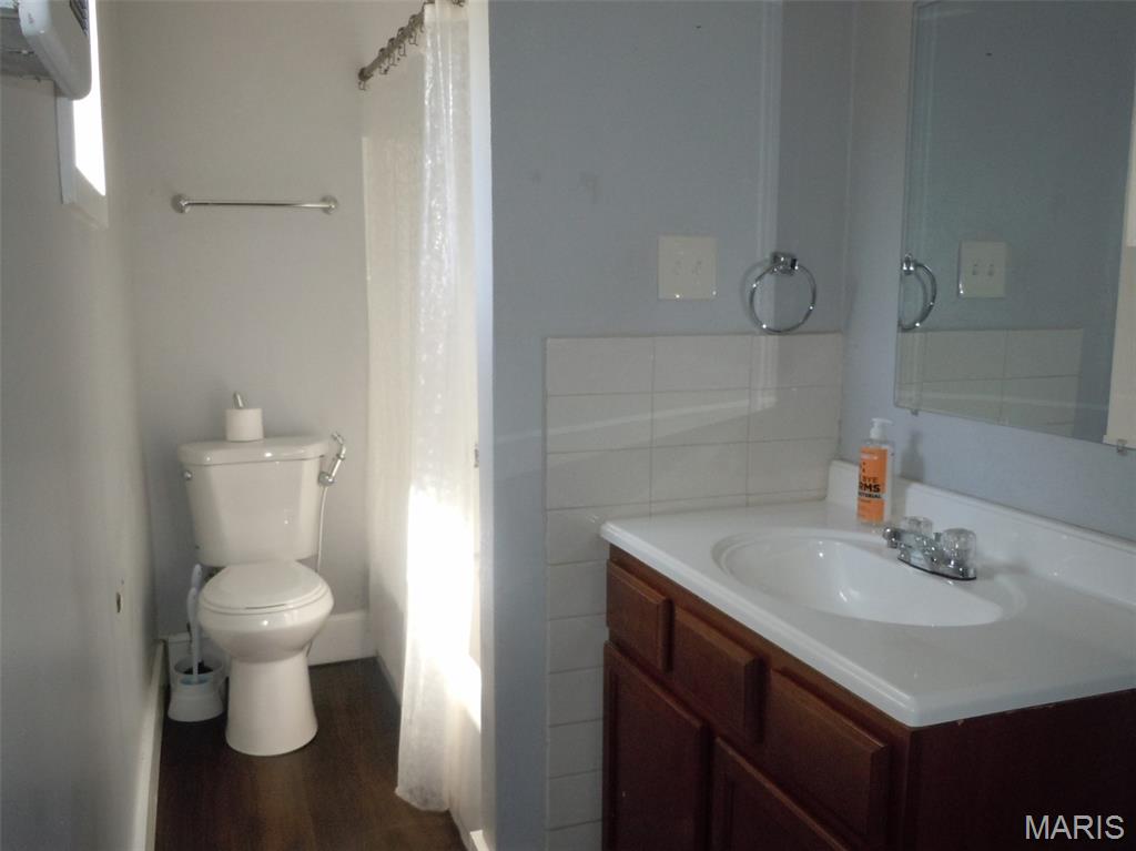 1231 Constance Street Property Photo 12