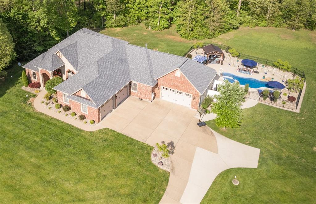 9100 Mystic Cedar Lane Property Photo
