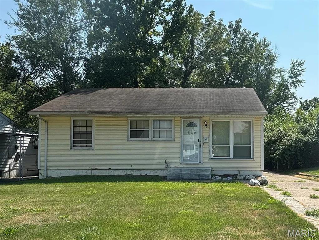 420 Lanark Road Property Photo 1