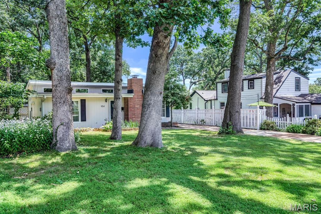954 Liggett Avenue Property Photo 28