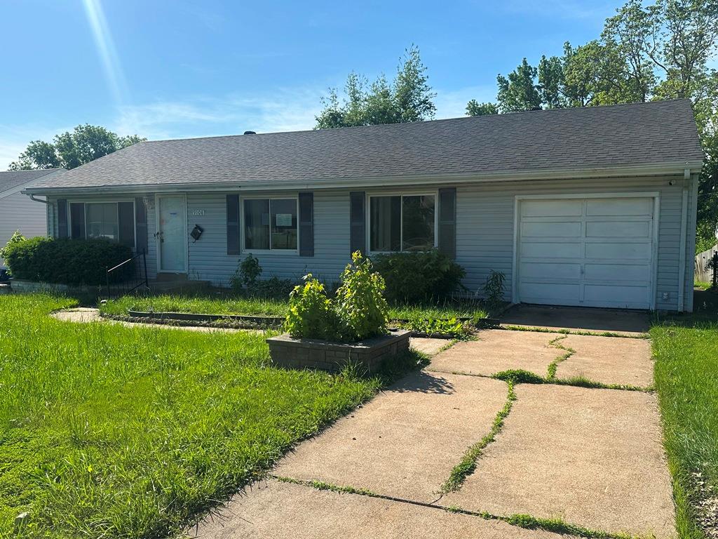 9108 Saint Cyr Property Photo 1