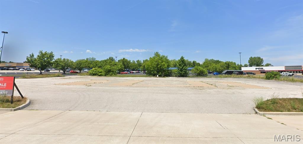 3735 Harry S Truman Boulevard Property Photo 1