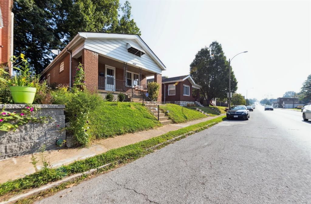 6567 Arsenal Property Photo 1