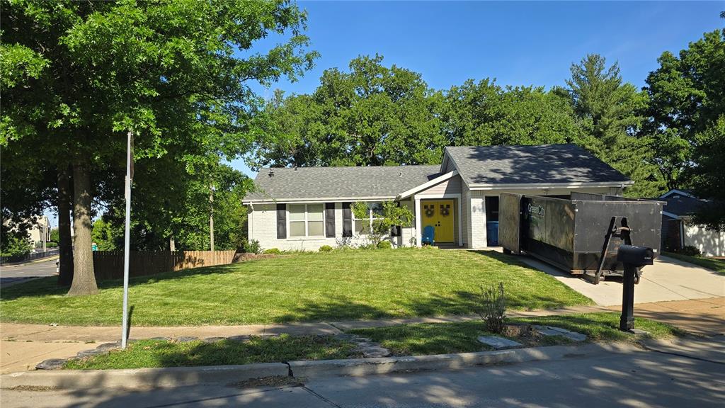 999 Century Oaks Drive Property Photo 1