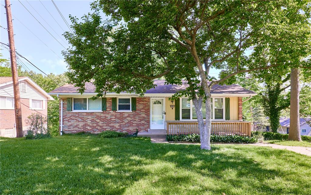 10901 Waycroff Drive Property Photo 1