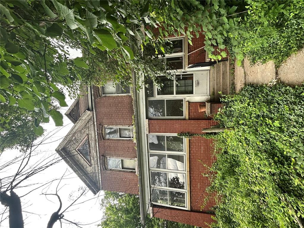 602 Washington Avenue Property Photo 1