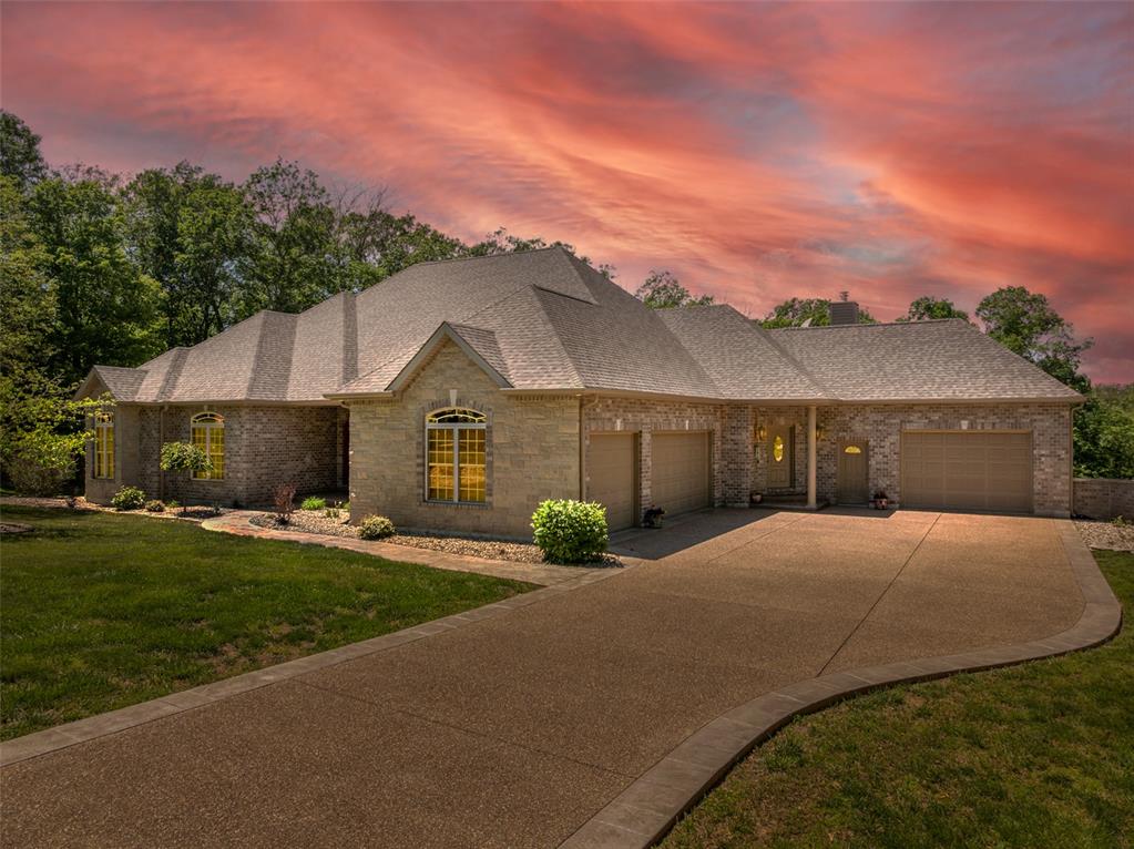 3840 Rooster Ridge Lane