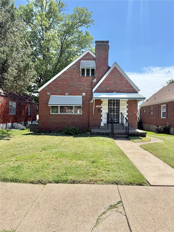 1652 Grape Avenue Property Photo 1