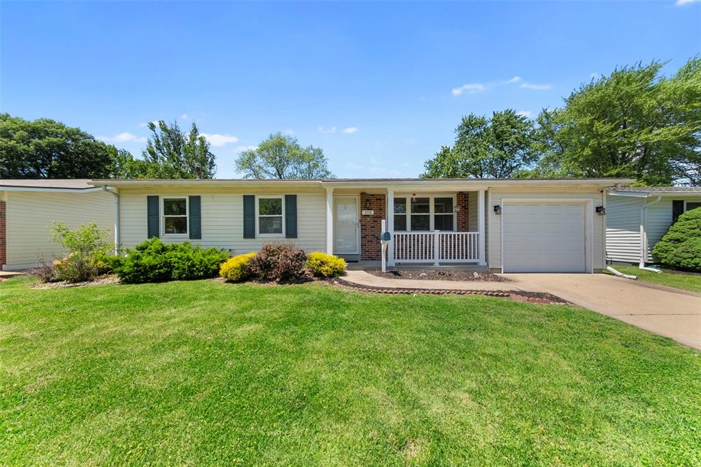 2535 S Park Lane Property Photo 1