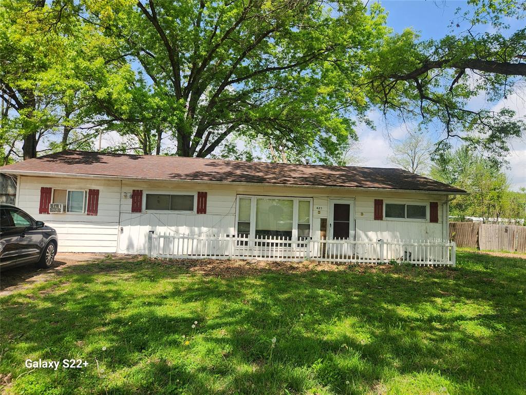 423 Kathryn Drive Property Photo 1