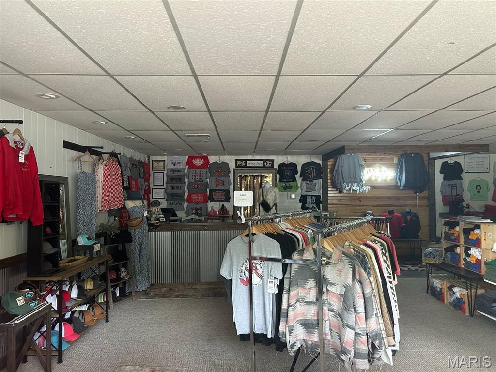 305 Pine Street Property Photo 4