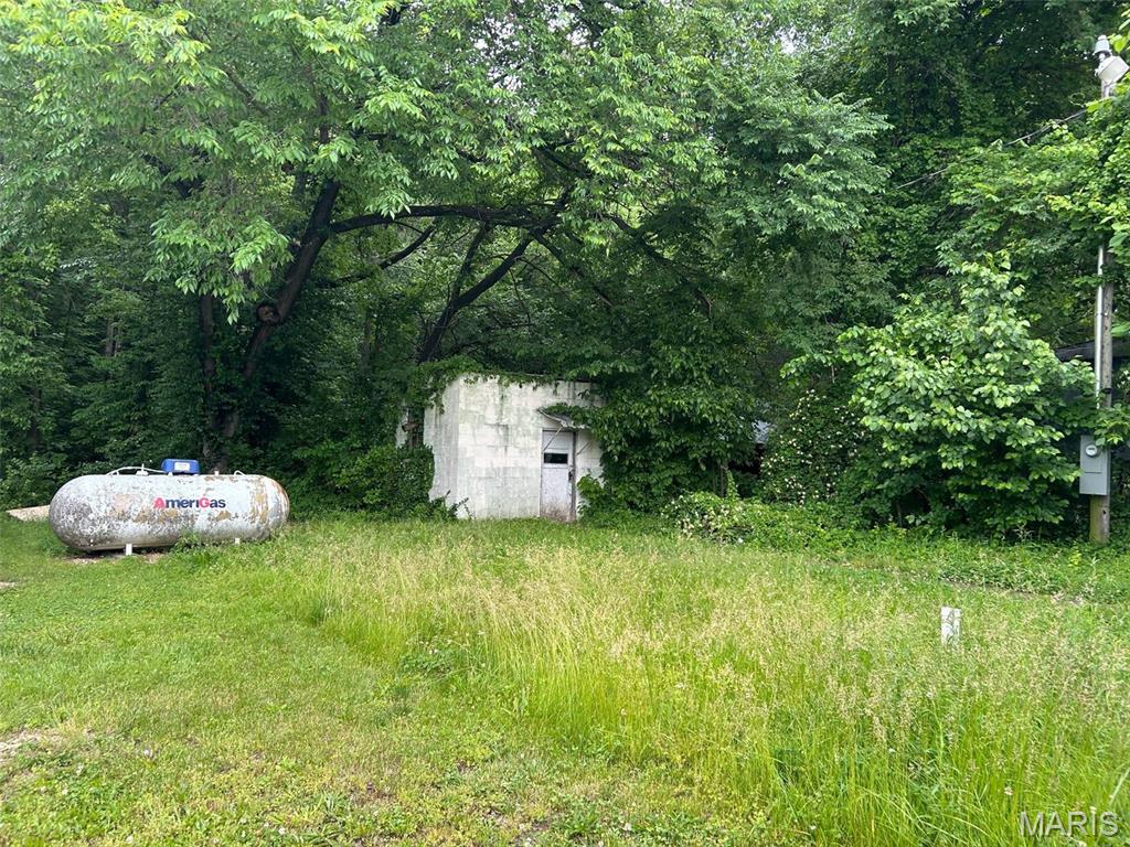 305 Pine Street Property Photo 6