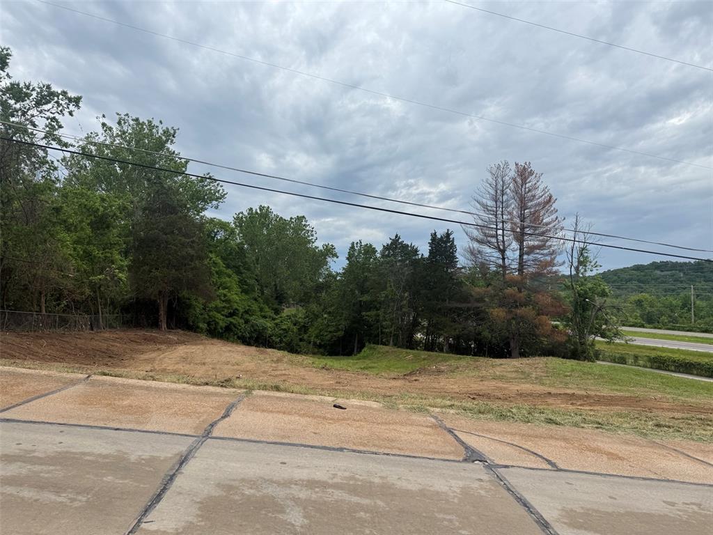 1 Eastview Drive Property Photo 1