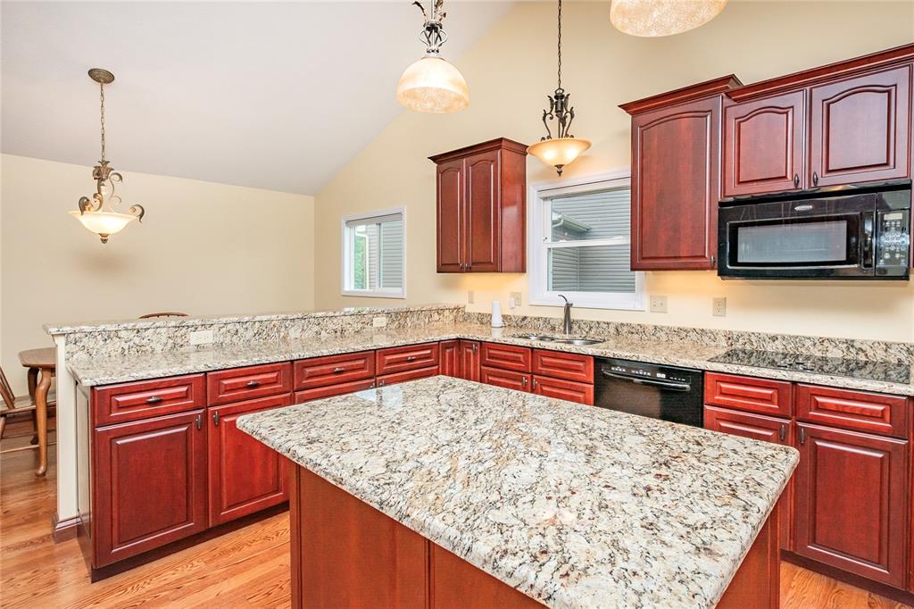 484 Dana Meadows Lane Property Photo 11