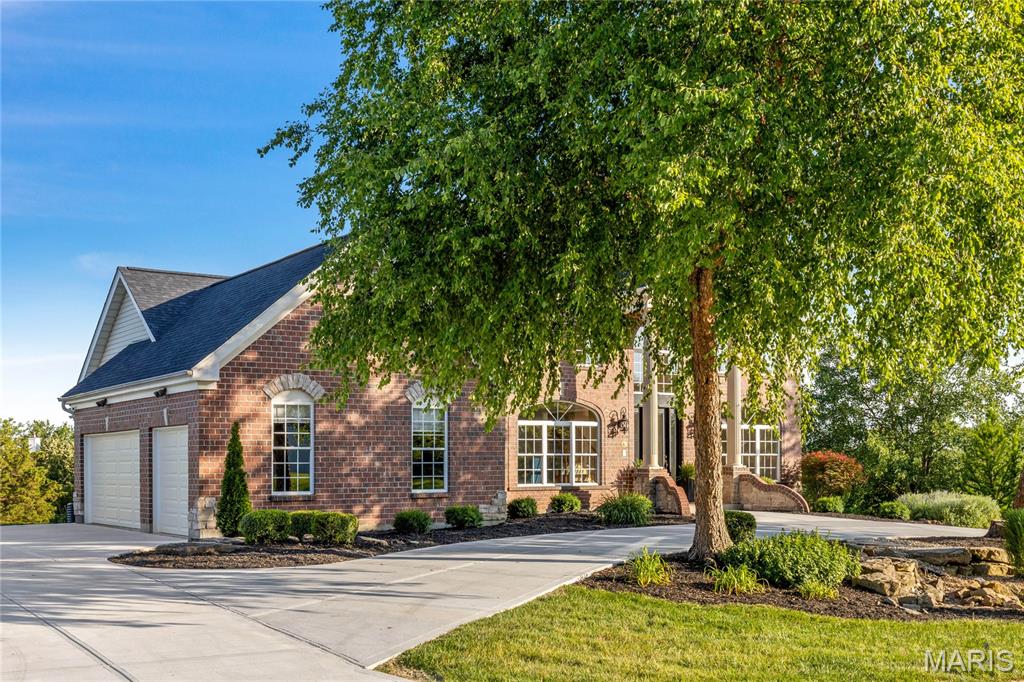 5337 Enchanted Drive Property Photo 3