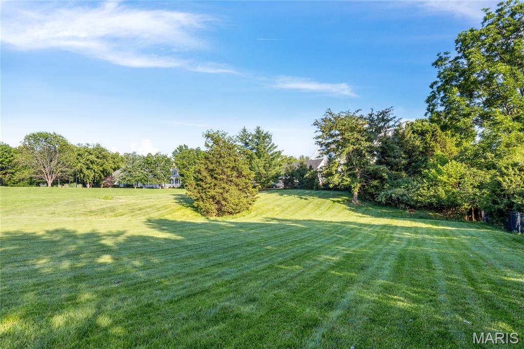 5337 Enchanted Drive Property Photo 5