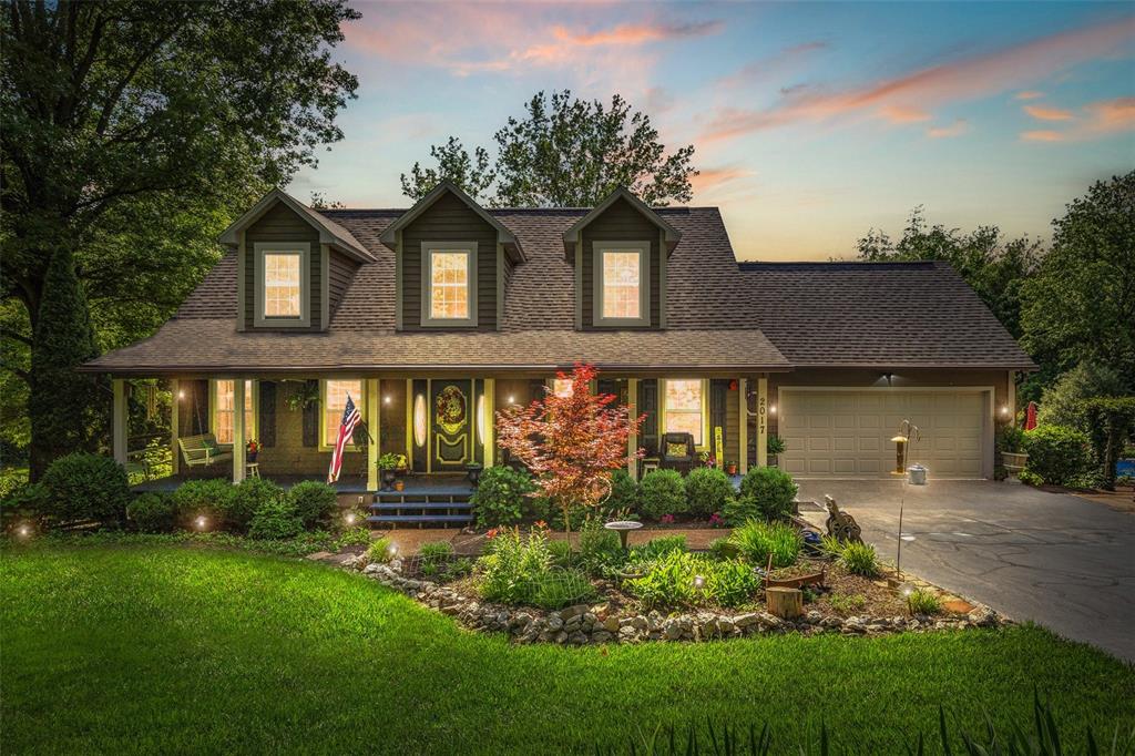 2017 Foxboro Road Property Photo