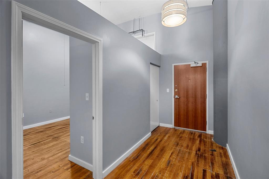 1520 Washington Ave 406 Property Photo 1