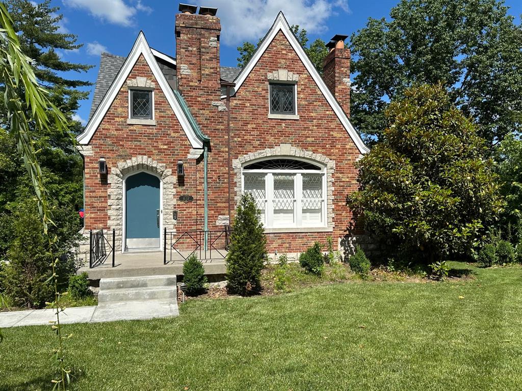 1137 Gilbert Avenue Property Photo 1