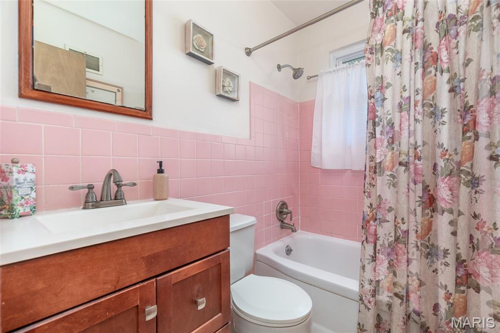 4319 Sinnwell Drive Property Photo 25