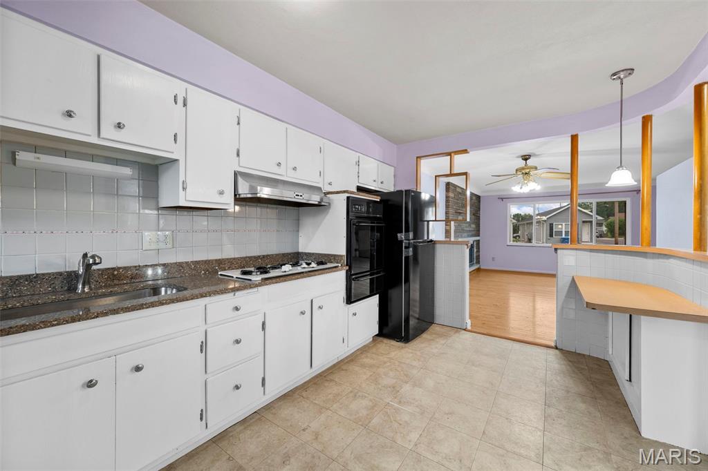 7929 Hildesheim Avenue Property Photo 44