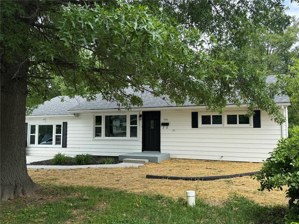 506 Meyer Road Property Photo 1