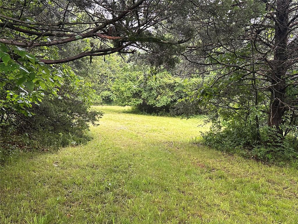 123 Seven Pines Drive Property Photo 4