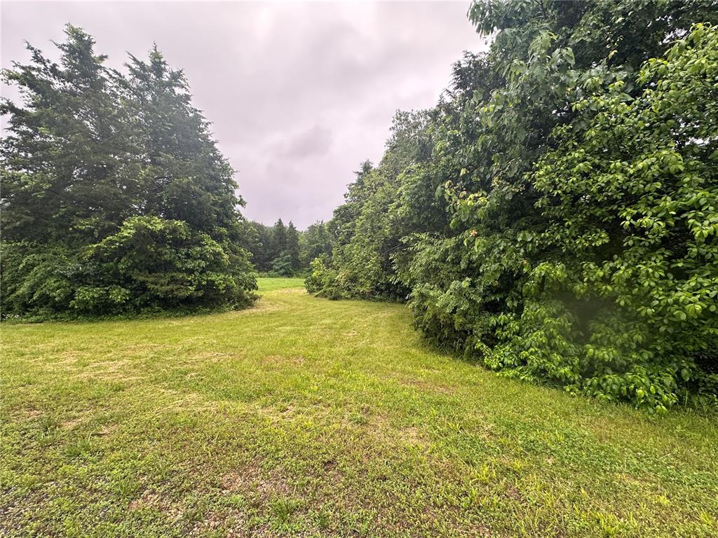 123 Seven Pines Drive Property Photo 8