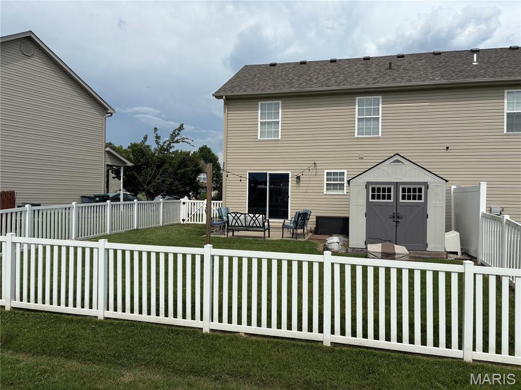 227 Alamosa Drive Property Photo 4