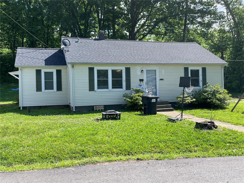 713 Daniels St. Street Property Photo 1